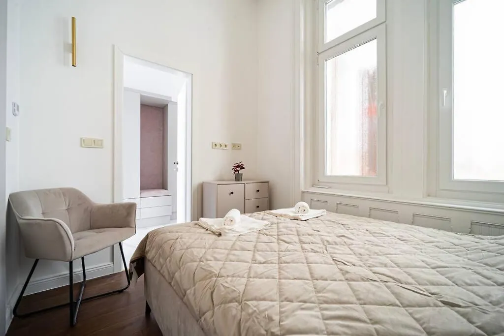 The Opera Luxury Suite Budapest 0*,